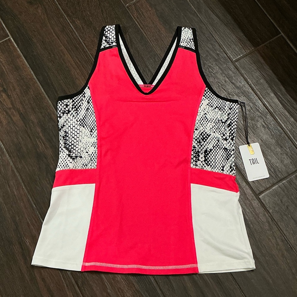 NWT Tail Activewear v-neck